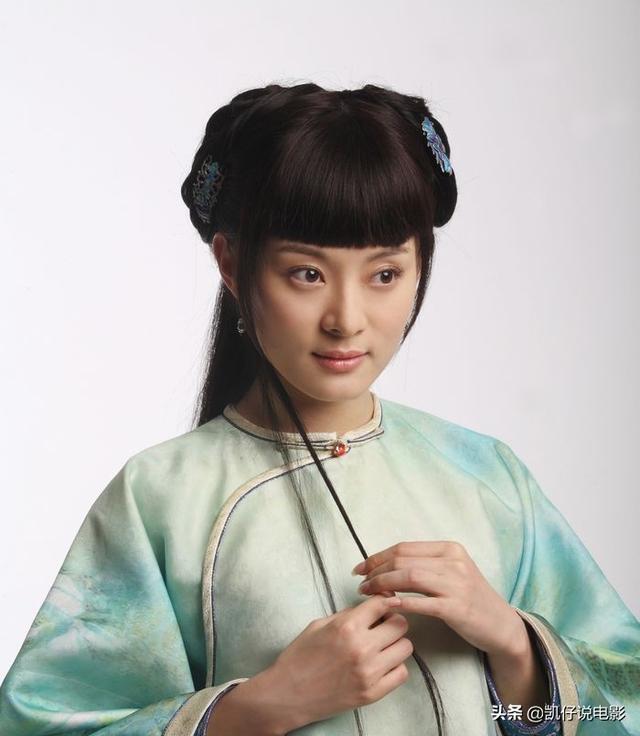 替身皇后她不想争宠（替身皇后她不想争宠 月见溪）
